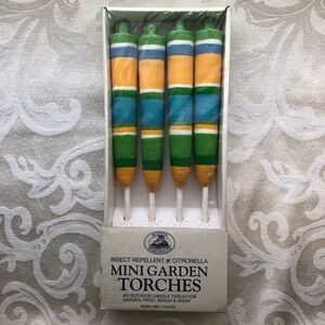 NIB Boston Warehouse Citronella Mini Garden Torches Set of 4